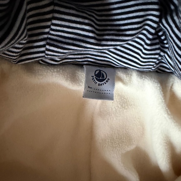 Snowsuit - Picture 3 of 4